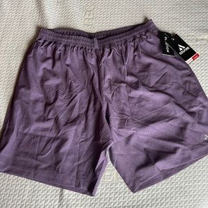 Like new Mens Peloton Shorts Size Large